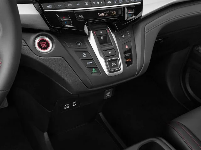 Used 2025 Gray Honda Sport-L image 9