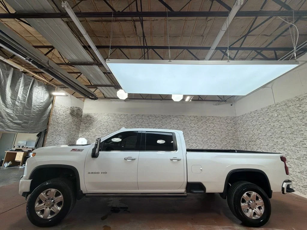 Used 2022 Summit White Chevrolet LTZ image 4