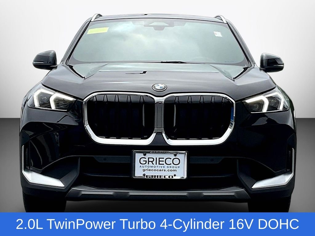 Used 2023 Black BMW xDrive28i image 2