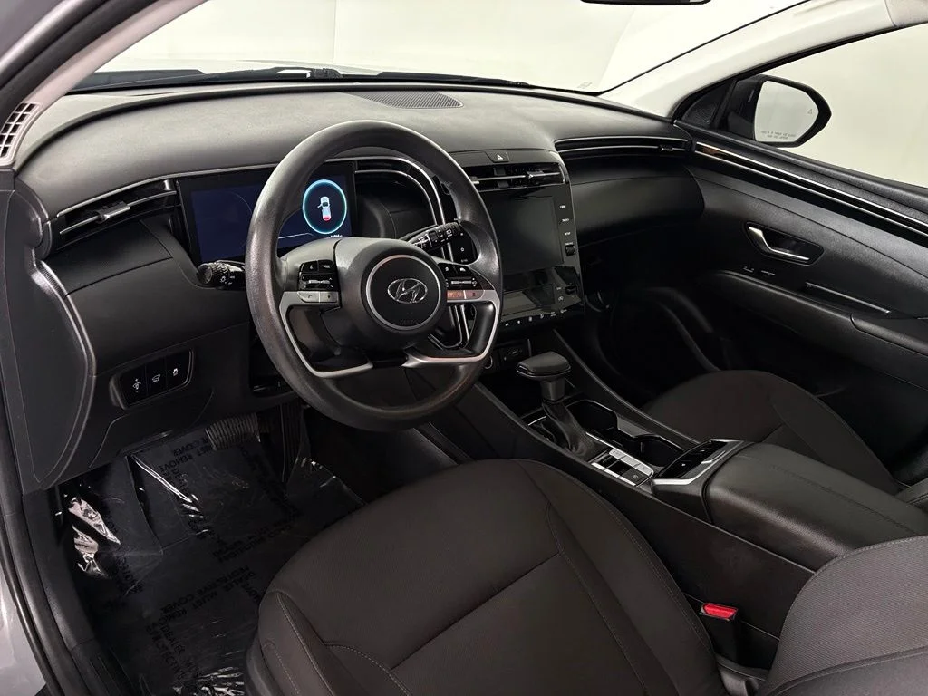 Used 2024 Gray Hyundai SEL image 18