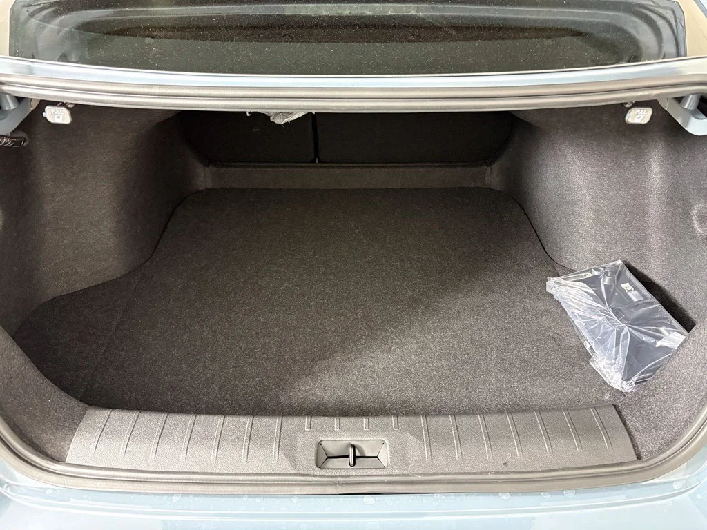 Used 2026 Gray Nissan SV image 38