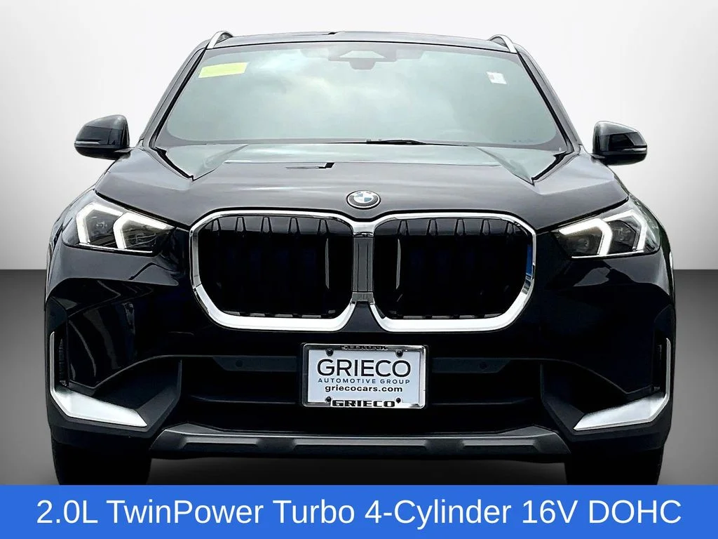 Used 2023 Black Sapphire Metallic BMW xDrive28i image 2