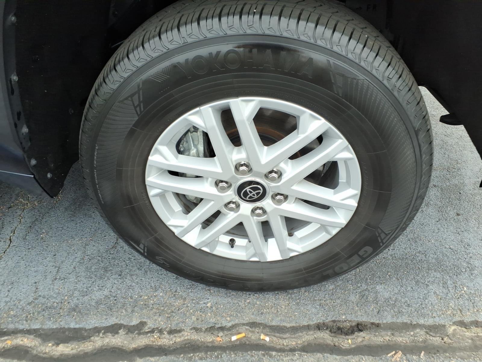 Used 2022 Blueprint Toyota SR5 image 13