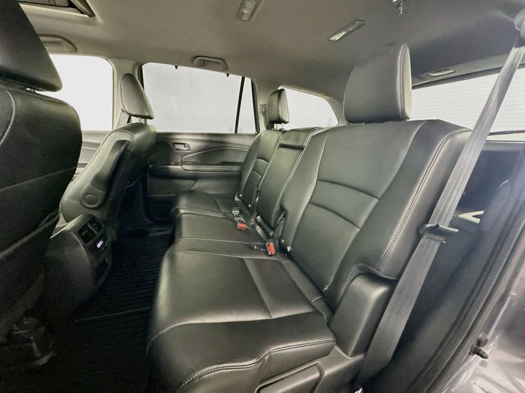 2020 Honda Pilot EX-L - Photo 25