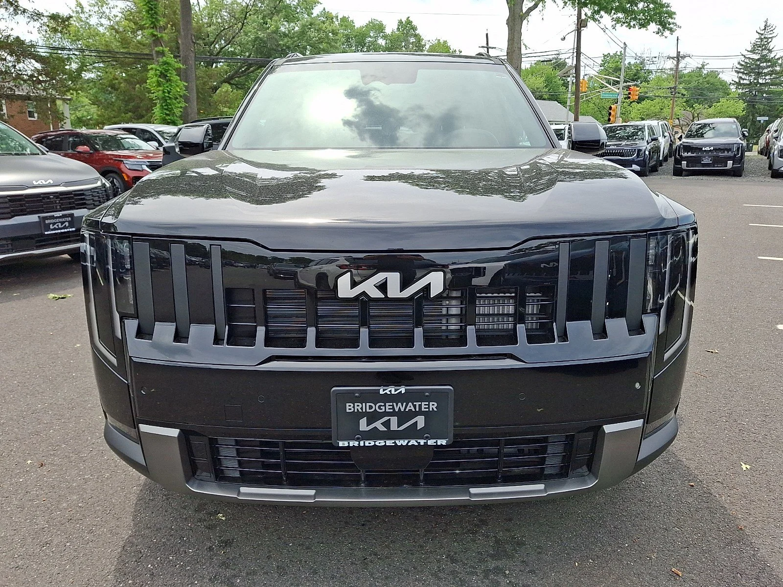 New 2027 Ebony Black Kia S image 2