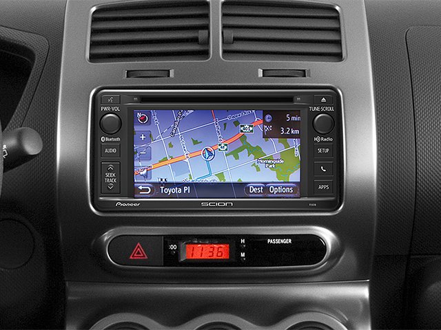 Used 2014 Super White Scion Base image 19