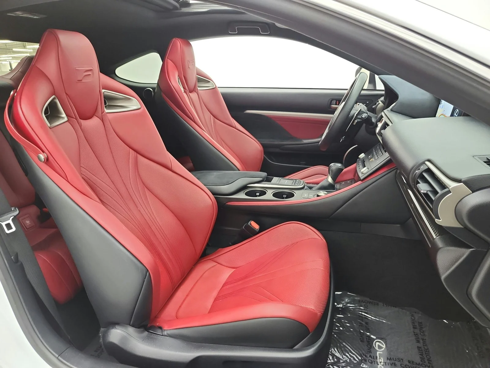 Used 2015 Ultra White Lexus  image 19