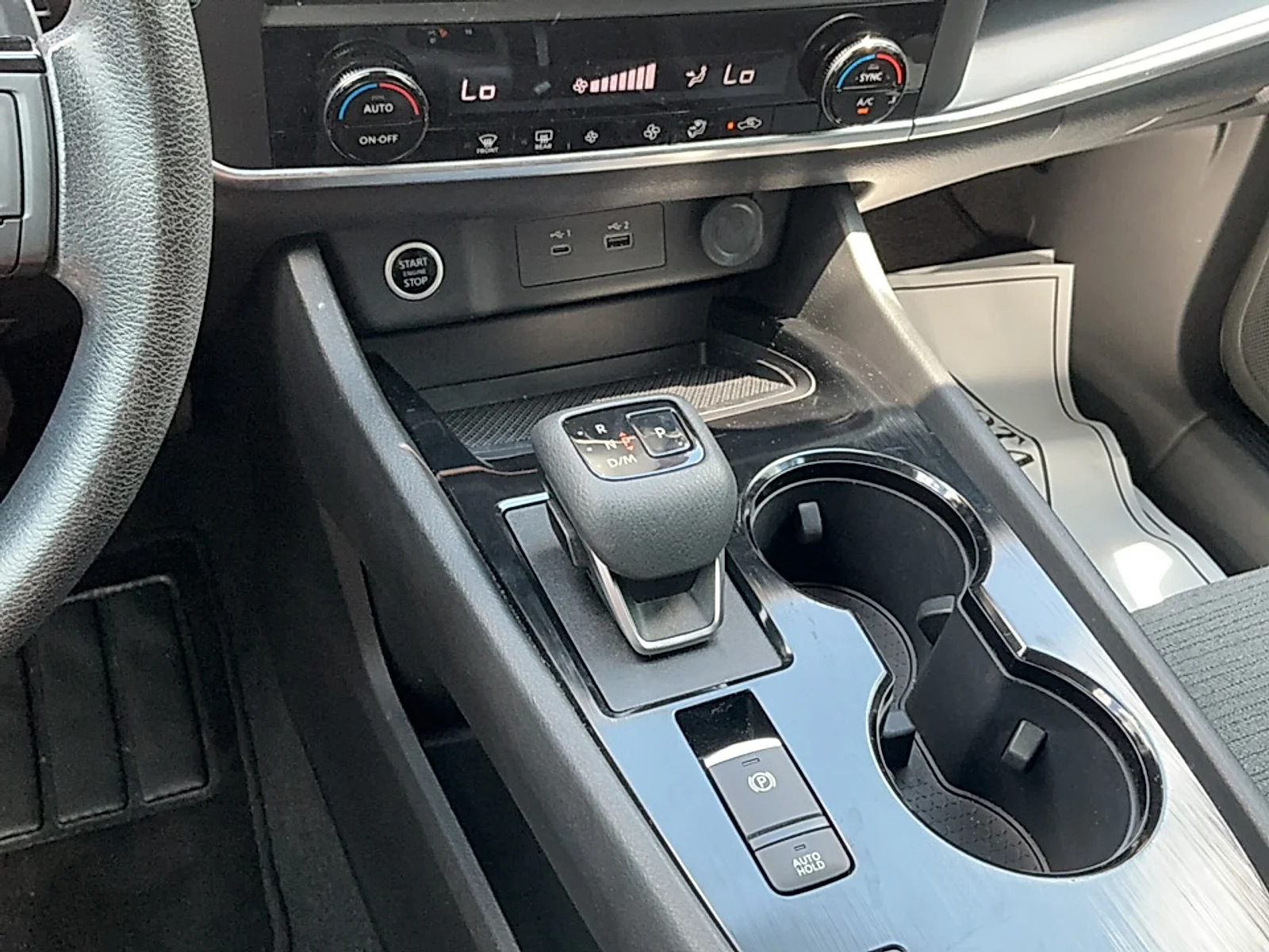 Used 2023  Nissan SV FWD image 10