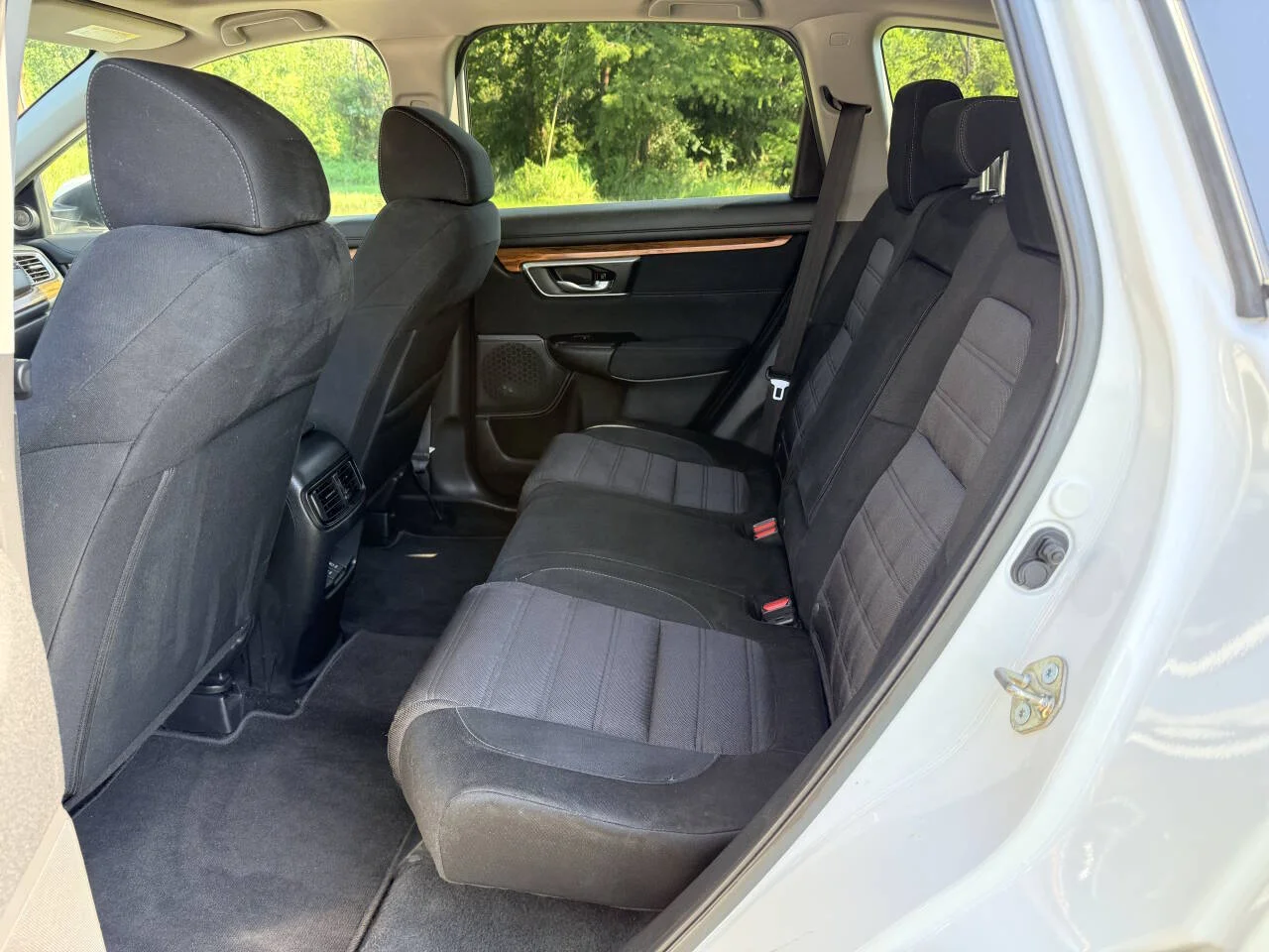 Used 2020 Silver Honda EX 4dr SUV image 14