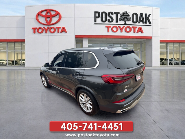 Used 2020 Gray BMW xDrive40i image 7