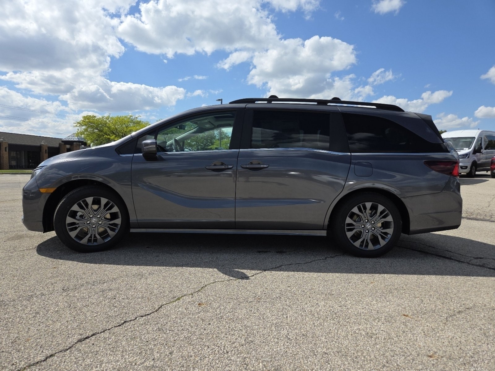 New 2026 Modern Steel Metallic Honda Touring image 18