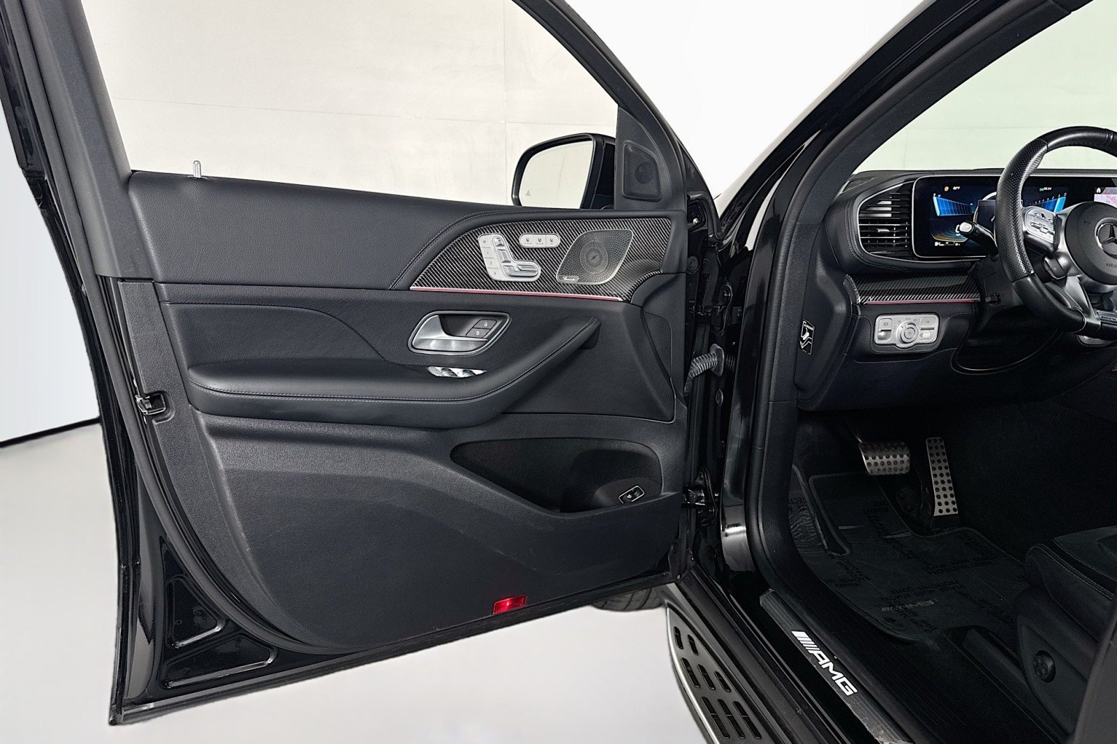 Certified Used 2023 Obsidian Black Metallic Mercedes-Benz AMG® GLE 53 image 22