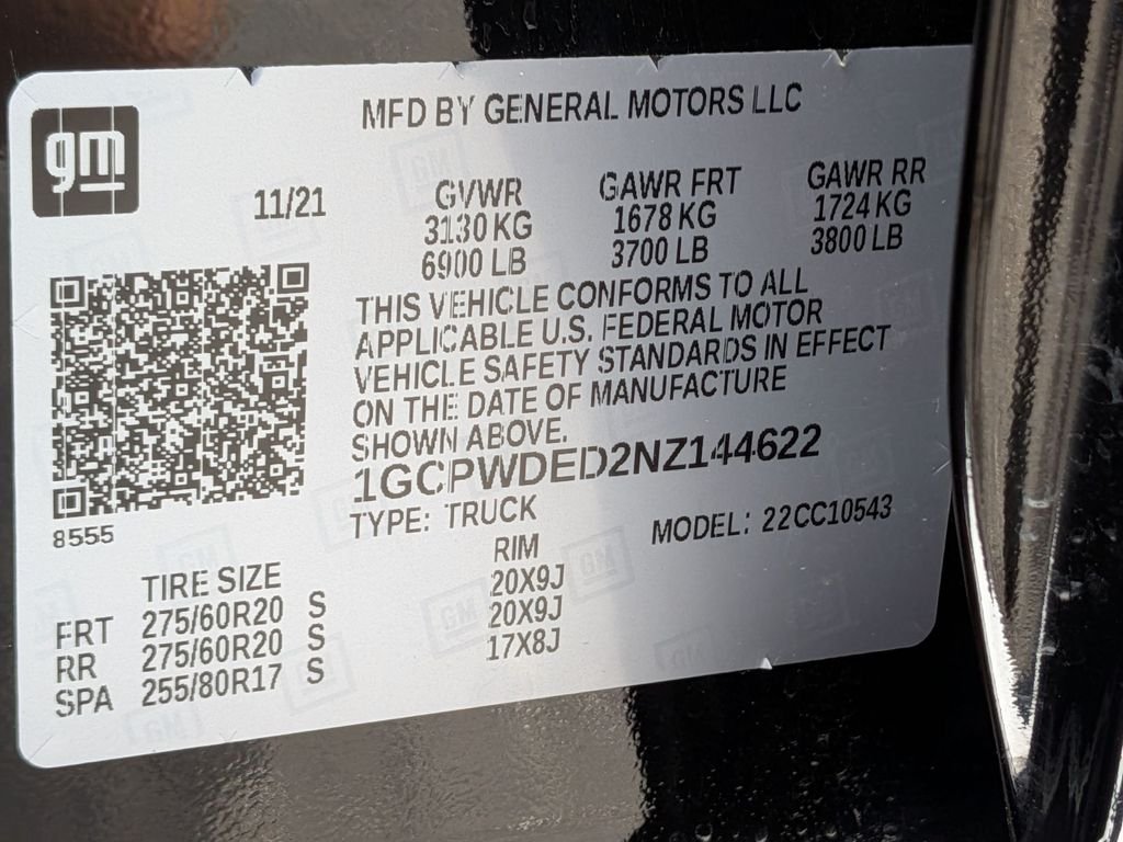 Used 2022 Black Chevrolet RST image 19