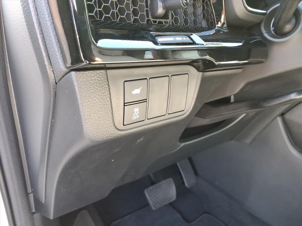 Used 2025 WHITE Honda EX-L image 21