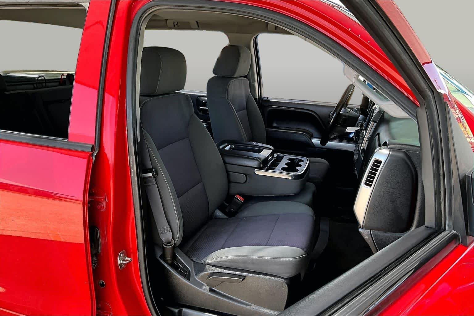 Used 2017 Red Hot Chevrolet LT image 8
