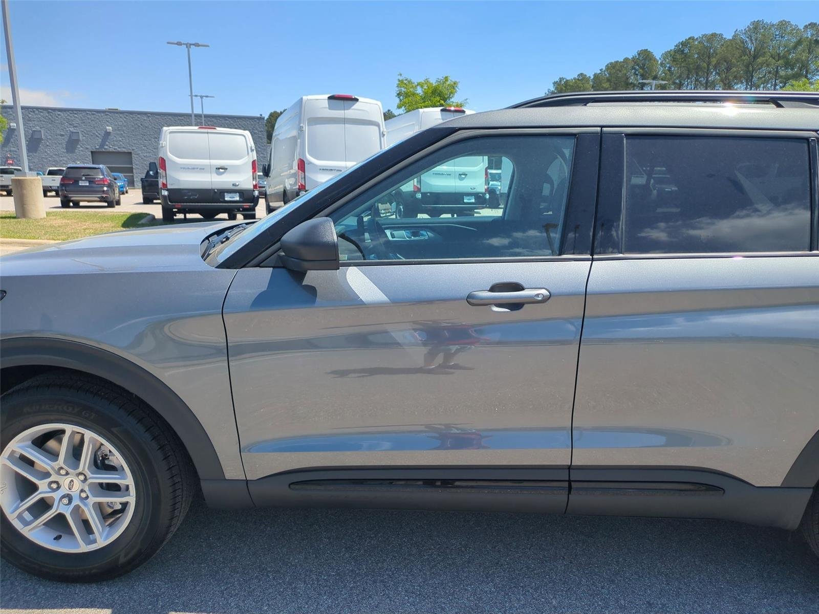 New 2026 Carbonized Gray Metallic Ford Active image 15