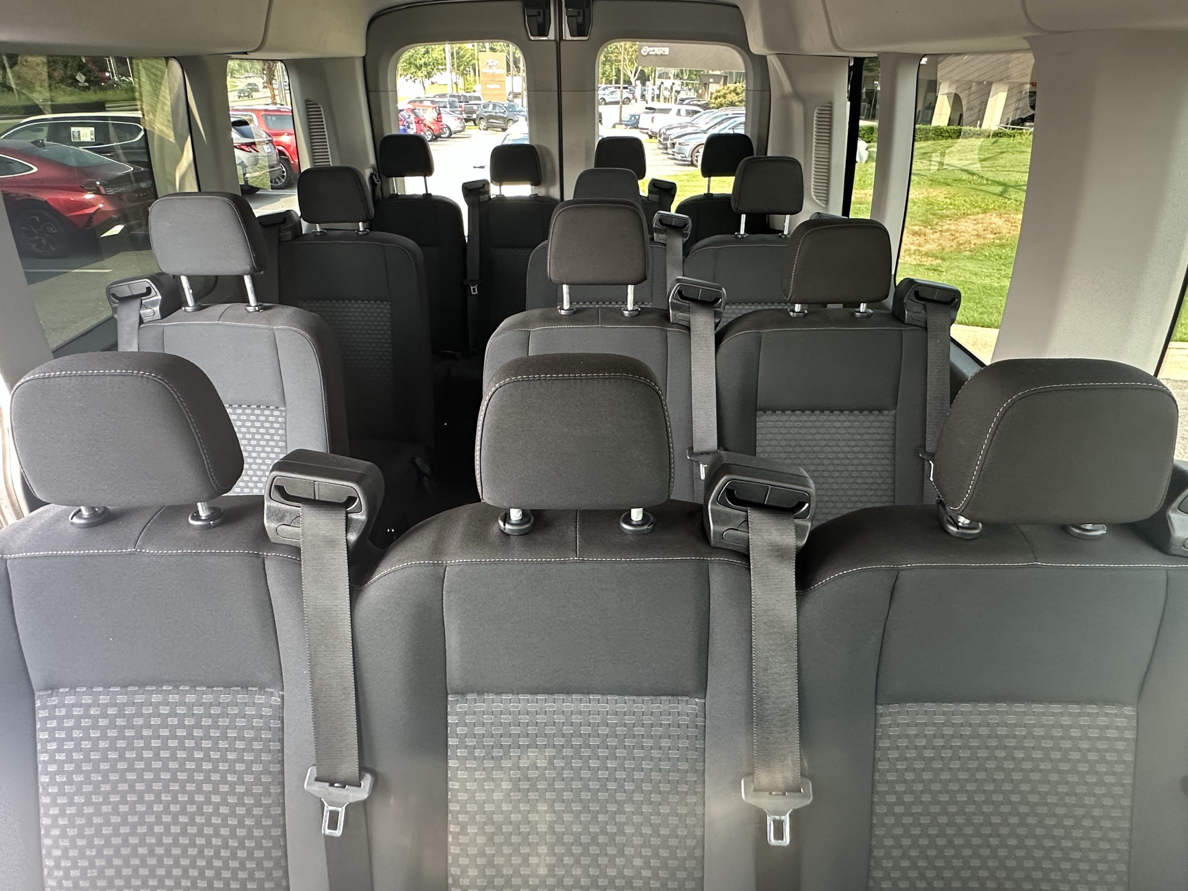 Used 2023 Oxford White Ford XL image 16