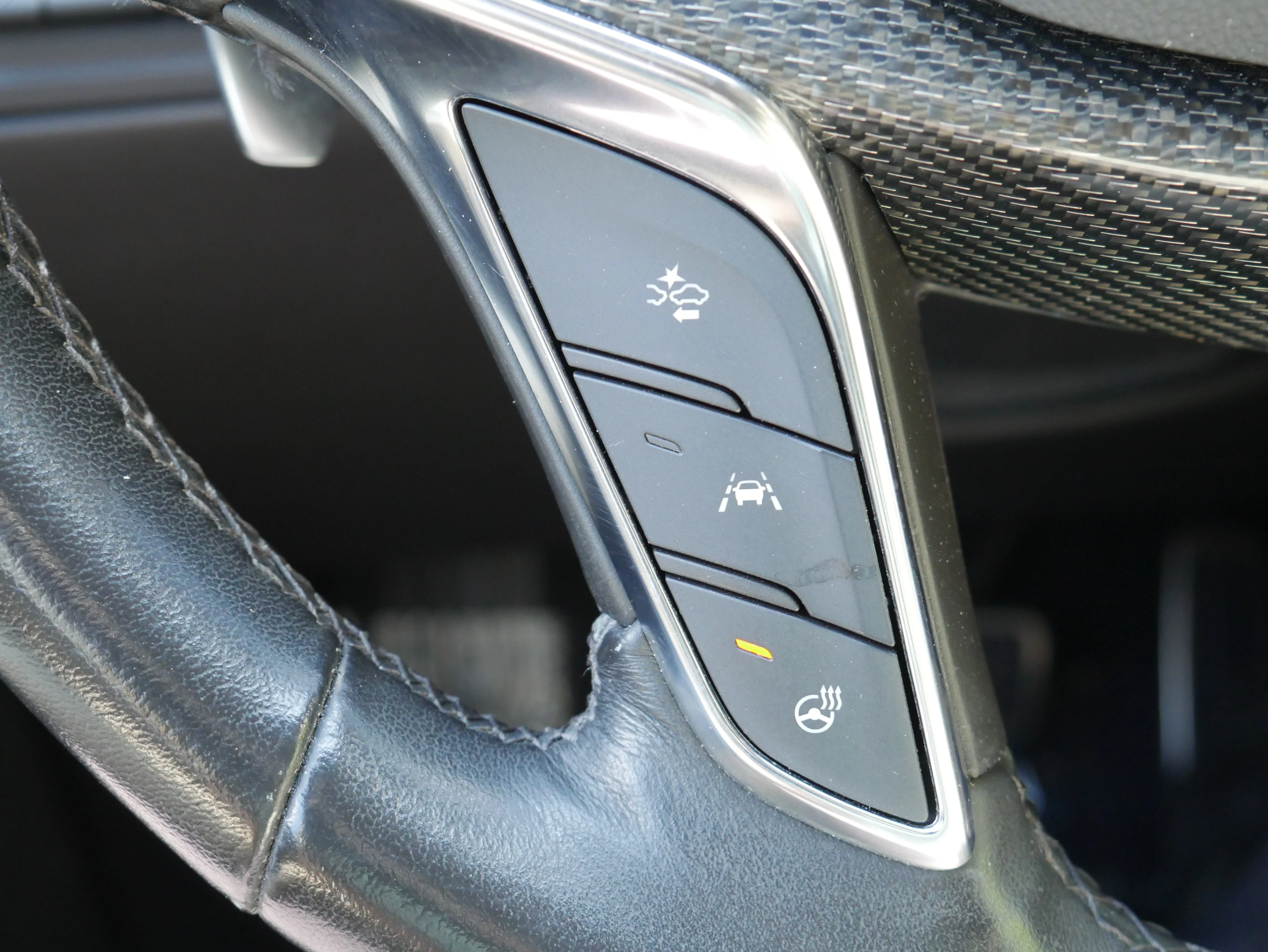 Used 2022 Rosewood Metallic Cadillac Sport image 25