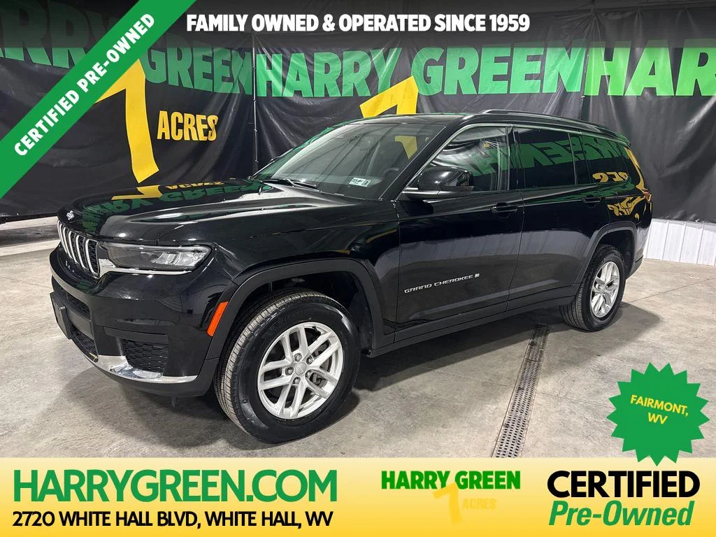 Certified Used 2023 Diamond Black Crystal Pearlcoat Jeep Laredo image 1