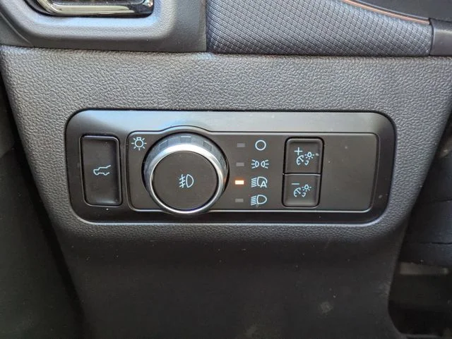 Used 2023 White Ford Outer Banks image 17