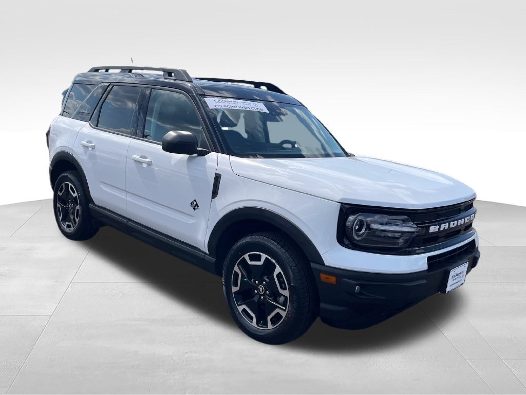 Used 2023 White Ford Outer Banks image 7