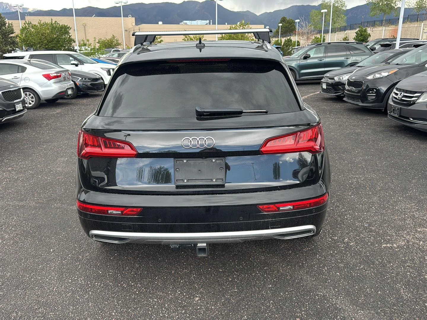 Used 2018 Brilliant Black Audi Premium Plus image 5