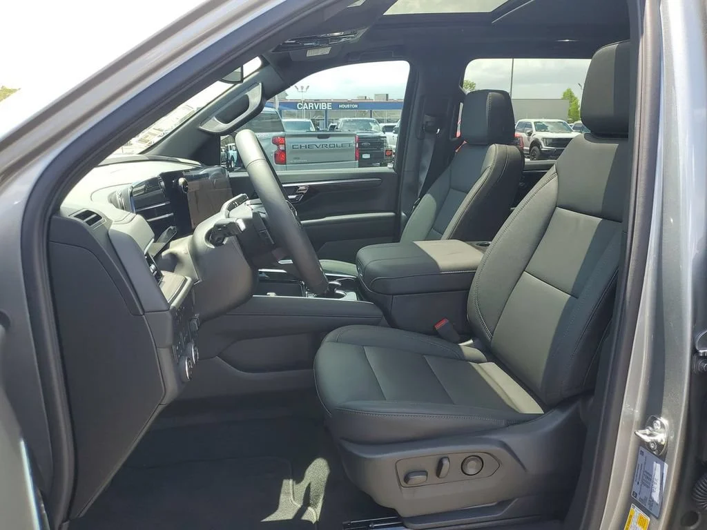 New 2026 Sterling Gray Metallic Chevrolet Z71 image 20