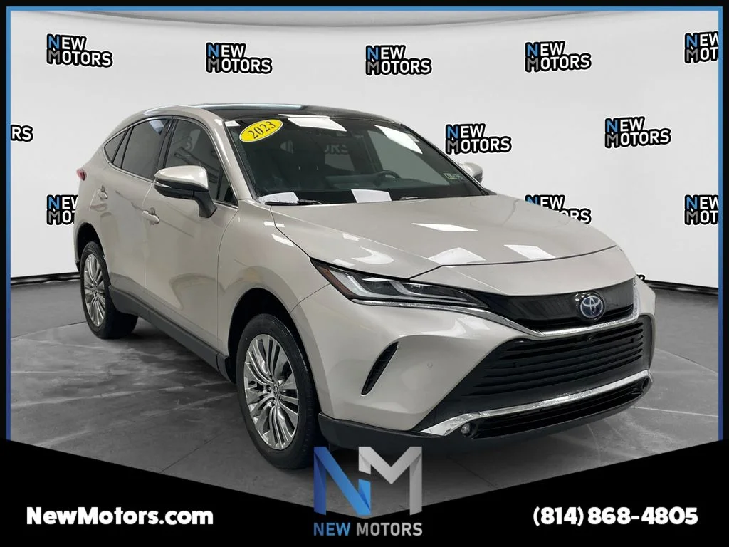 Used 2023 Titanium Toyota Limited image 5