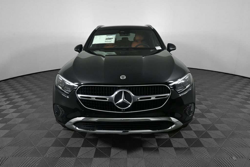 New 2026 Black Mercedes-Benz GLC 300 image 34