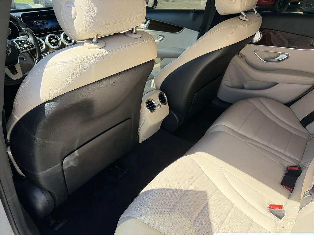 Used 2021  Mercedes-Benz C 300 image 29