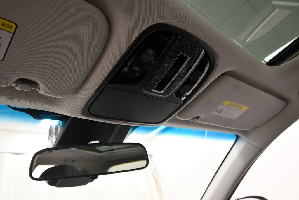 Certified Used 2020 White Kia EX image 28
