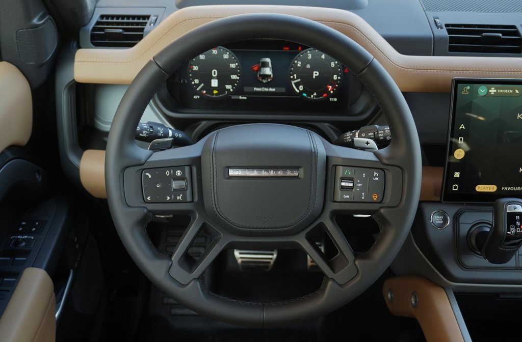 2026 LAND ROVER DEFENDER - Image 17