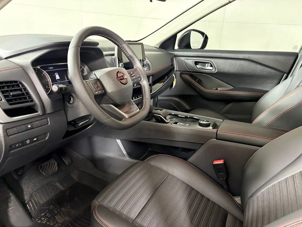 New 2026 Obsidian Green Pearl Nissan Rock Creek® image 22
