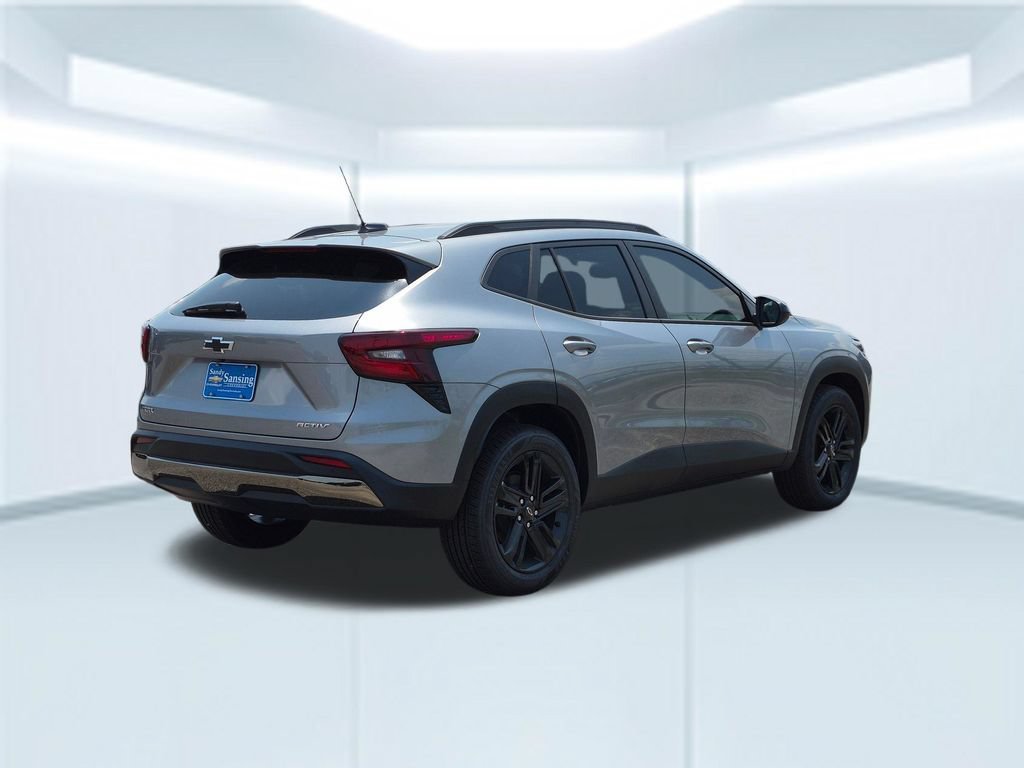 2026 Chevrolet Trax Activ - Photo 7