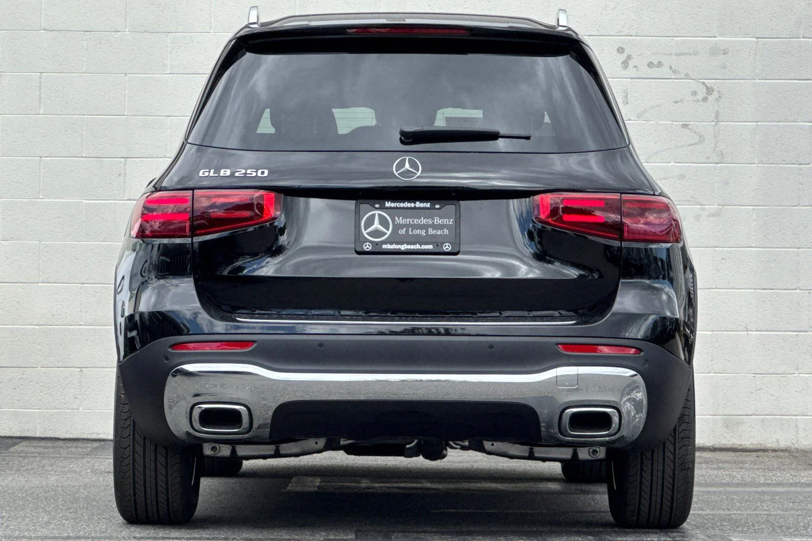 New 2026 Black Mercedes-Benz GLB 250 image 6