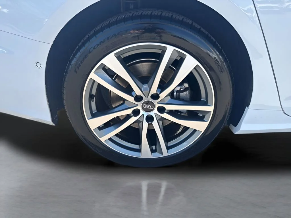 Used 2021  Audi Premium Plus image 41