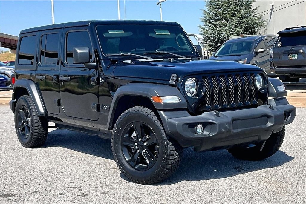 Used 2022 Black Jeep Unlimited Sport Altitude image 2
