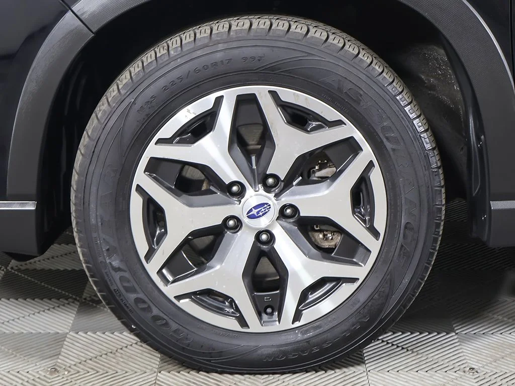 Used 2021 Black Subaru Premium image 22
