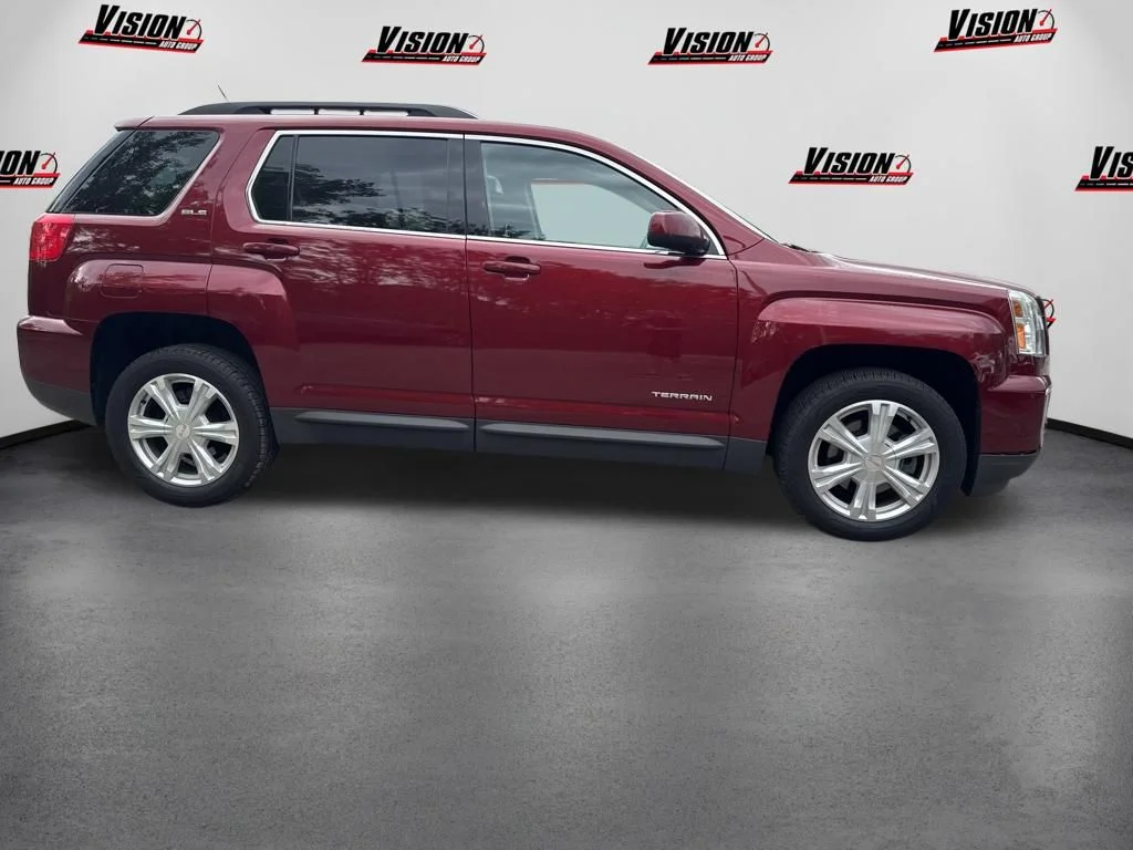 Used 2017 Red GMC SLE-2 image 4