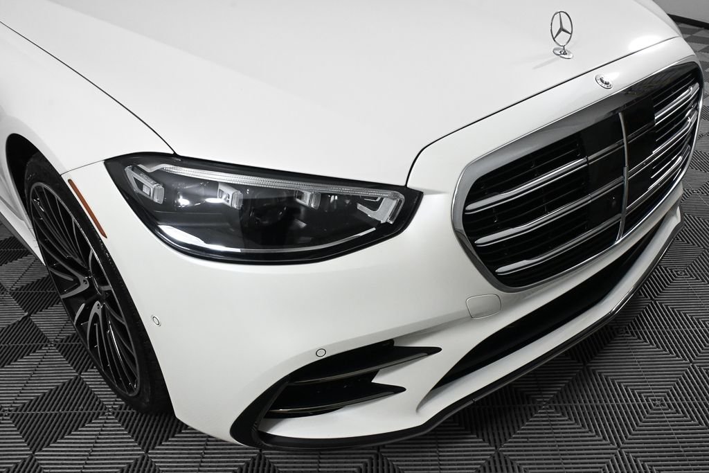 Certified Used 2023 White Mercedes-Benz S 580 image 34