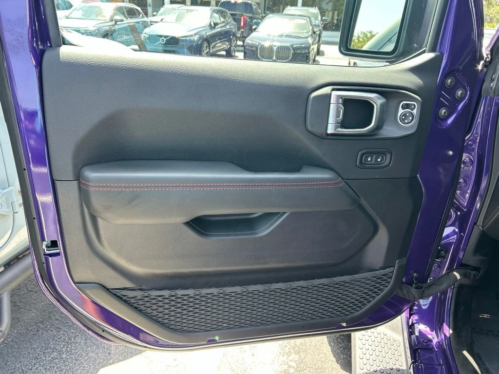 Certified Used 2026 REIGN Jeep Rubicon X image 17