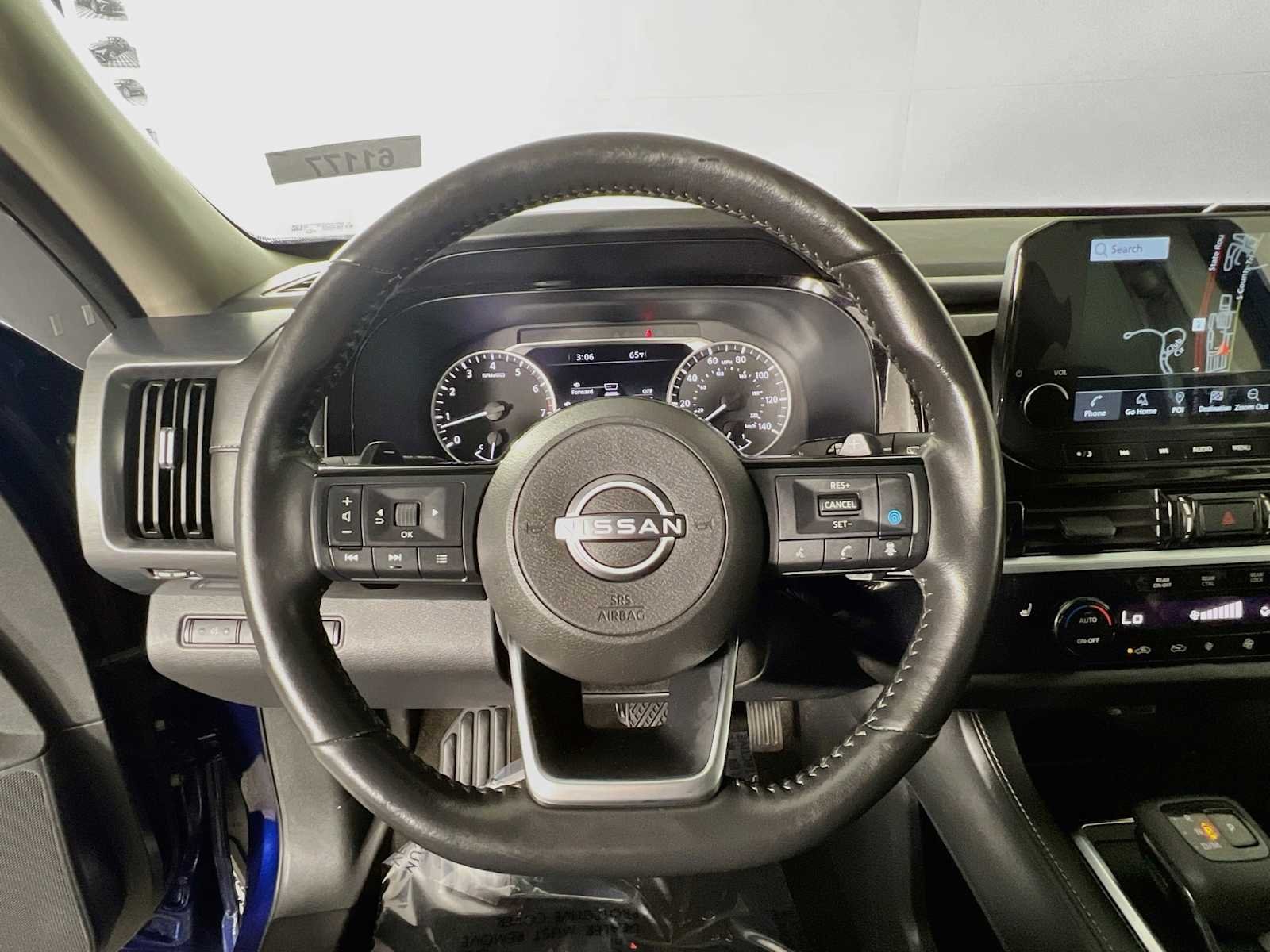 Used 2023 Deep Ocean Blue Pearl Nissan SL image 11