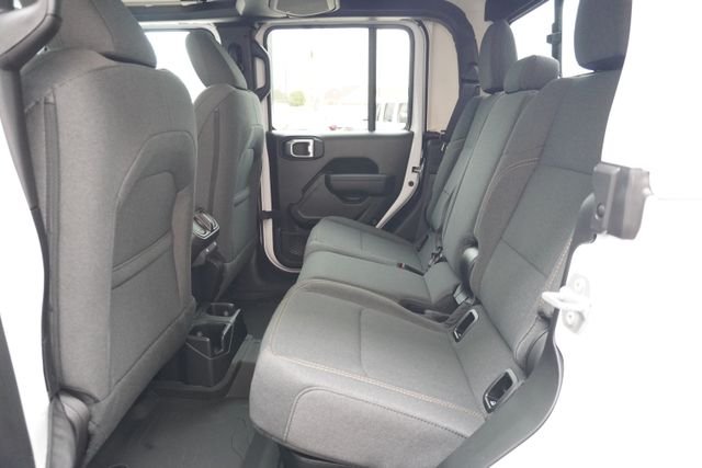New 2026 Bright White Clearcoat Jeep Sport S image 40