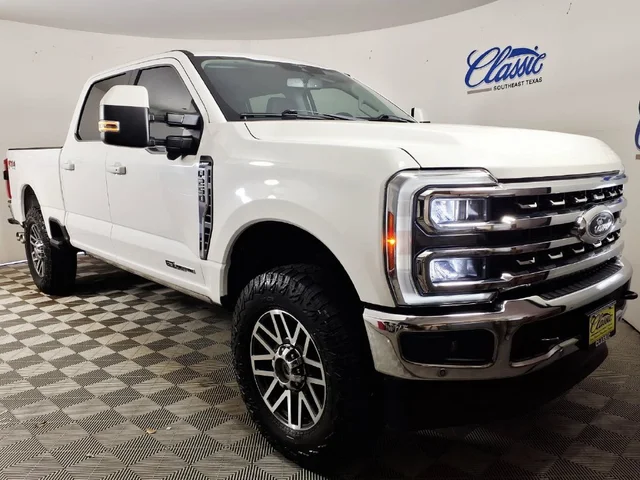 2023 Ford F-250SD Lariat