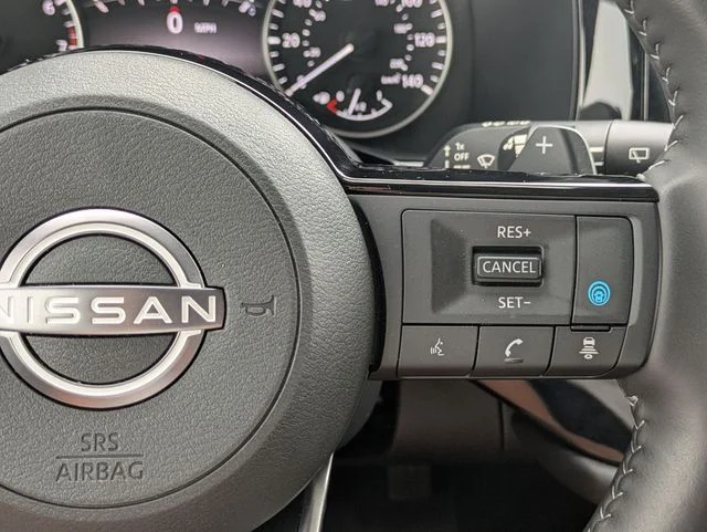 Used 2025 Gray Nissan SL image 14