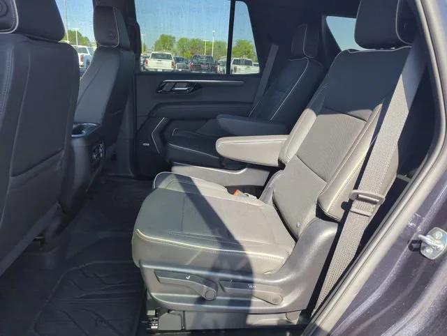 Used 2025 Dark Ash Metallic Chevrolet Premier image 29