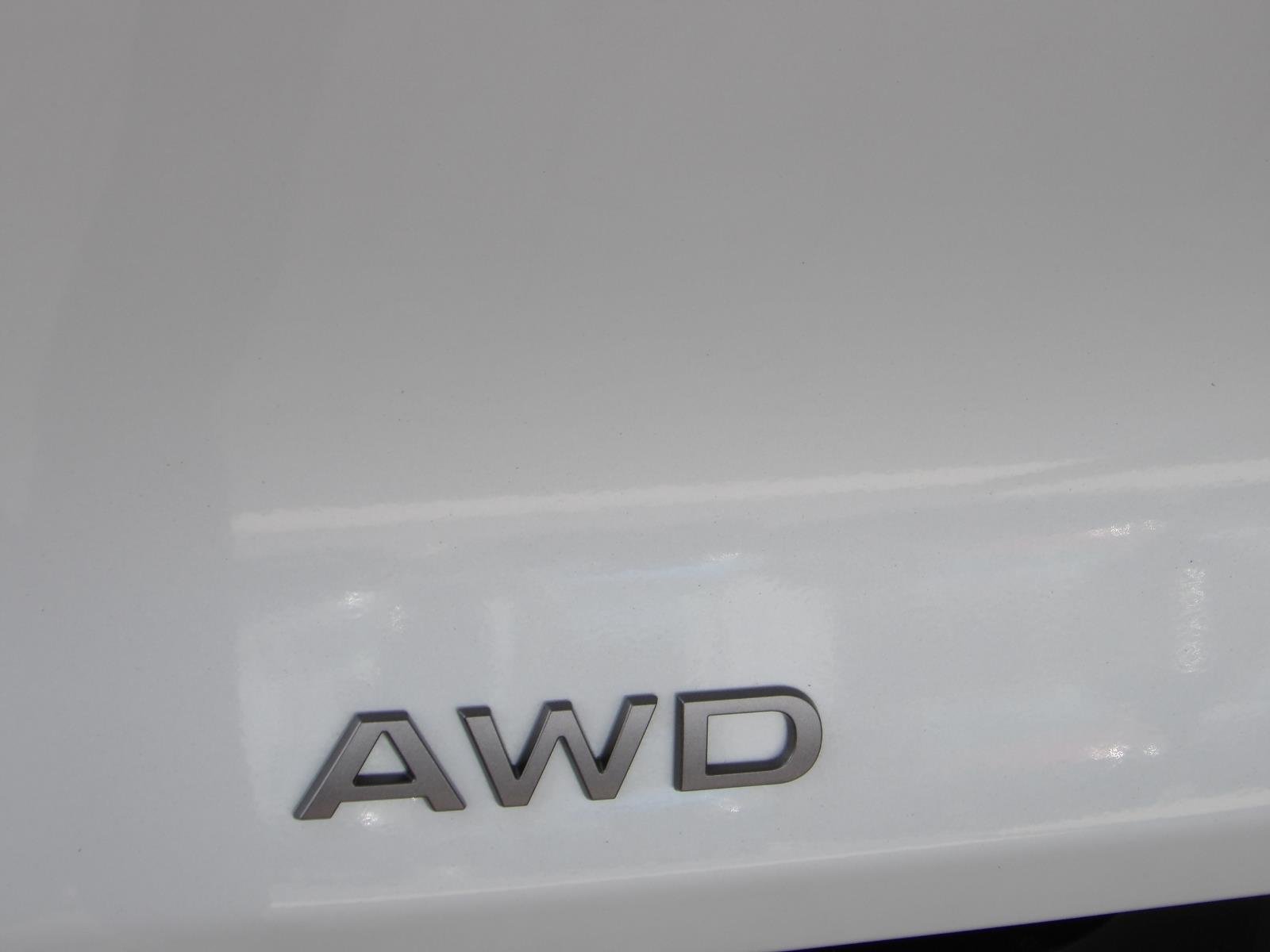 2026 Nissan Murano SL - Photo 8
