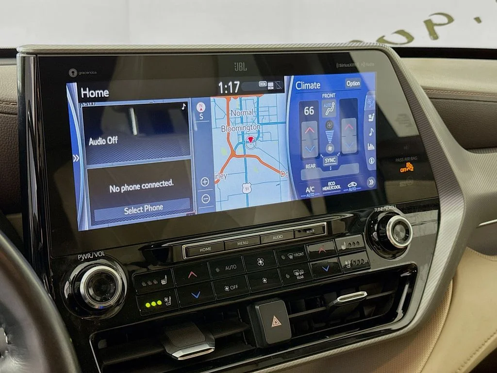 Used 2021 Black Toyota Platinum image 15