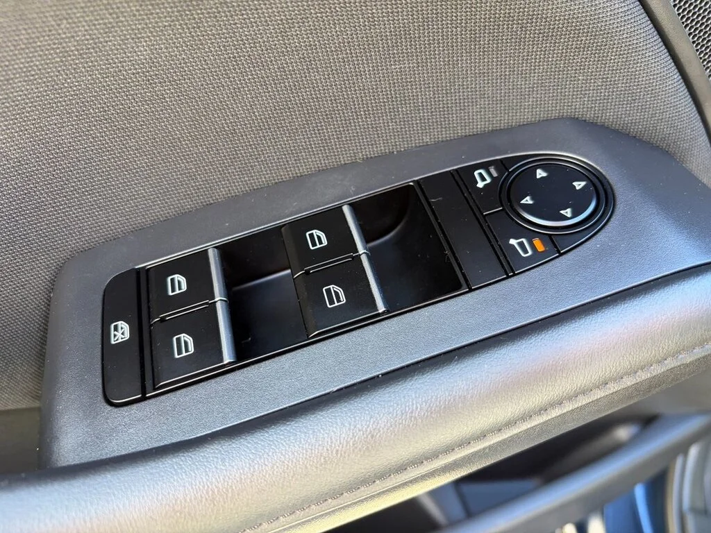 Used 2021 Deep Crystal Blue Mica Mazda GS at image 19