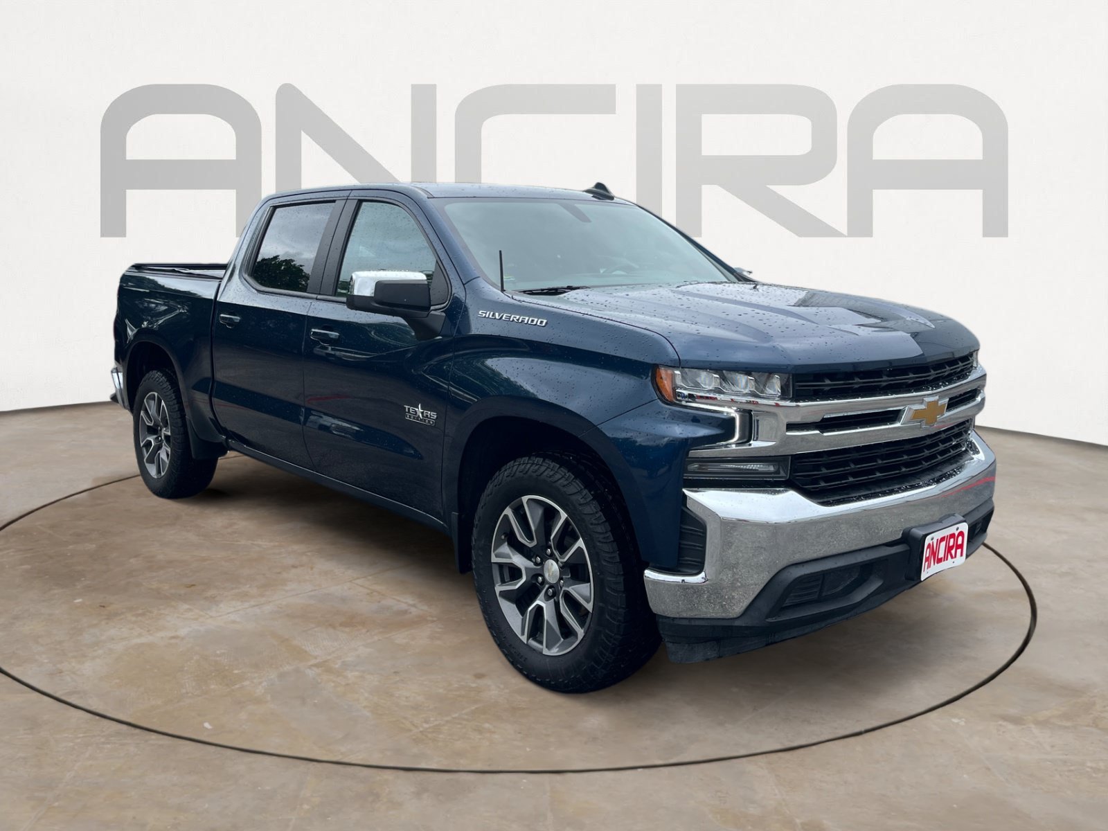 Used 2021 Northsky Blue Metallic Chevrolet LT image 4